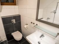 Koupelna v ubytování Holiday Home Residence Lipno-1 by Interhome