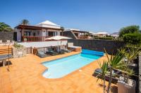 Booking.com: Villa vistas al mar, Piscina Climatizada y ...