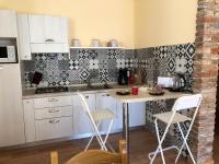 Kuchyňa alebo kuchynka v ubytovaní Casa Teodoro - Gelsomino, Ulivi & Orchidea