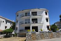 Budynek, w którym mieści się apartament
