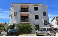 Budynek, w którym mieści się apartament