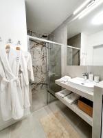 Kúpeľňa v ubytovaní Apartament Szyszka Izerski Resort - strefa z sauną