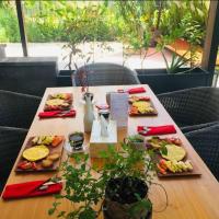 Comida en el hotel o alrededores