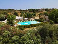 The swimming pool at or close to Life Hotels Kalaonda Resort