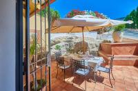 Balkon lub taras w obiekcie Villa Dinira