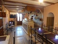 The lounge or bar area at Casa de la Abuela Pili