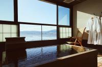 旅館の近くで見られる自然の景観