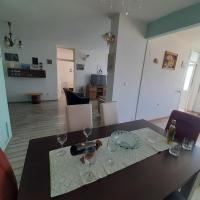 Kuchyň nebo kuchyňský kout v ubytování Apartments Milina