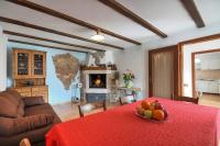 Posezení v ubytování Restored Country House Murva