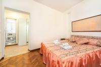 A bed or beds in a room at Ca' Longhi