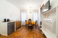 A kitchen or kitchenette at Ca' Longhi