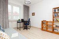 Knižnica v apartmáne