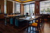 Wyndham Santiago Pettraにあるレストランまたは飲食店