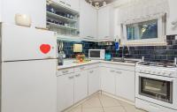 Kuchnia lub aneks kuchenny w obiekcie House Noa