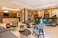 Hôtel Apollinaire Niceにあるシーティングエリア