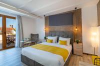 Posteľ alebo postele v izbe v ubytovaní Rooftop apartment,in the heart of old town!