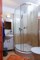 A bathroom at Erika Vendégház
