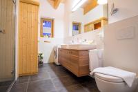 Kúpeľňa v ubytovaní Apartments Dolomit-Royal