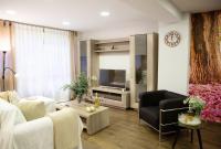 TV a/nebo společenská místnost v ubytování LUXURY New Apartment CITY CENTRE & BEACH, Alicante