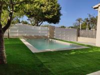 Bazén v ubytování Villa Eden Alcudia, near the beach with pool nebo v jeho okolí