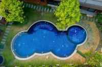 Bazén v ubytování Momo Hotel nebo v jeho okolí