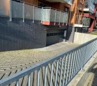 Budynek, w którym mieści się apartament