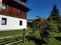 Ogród w obiekcie Premium maisonette near ski resorts