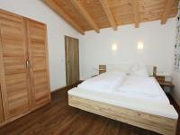 Posteľ alebo postele v izbe v ubytovaní Holiday home Steinfeld close to the ski lift