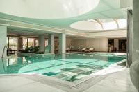 Bazén v ubytovaní Avra Imperial Hotel alebo v jeho blízkosti