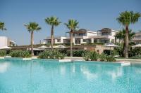 Bazén v ubytovaní Avra Imperial Hotel alebo v jeho blízkosti