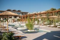 Bazén v ubytovaní Avra Imperial Hotel alebo v jeho blízkosti