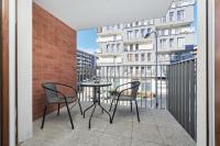 Balkón alebo terasa v ubytovaní Apartments Dmowskiego Kępa Mieszczańska by Noclegi Renters