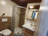 Kúpeľňa v ubytovaní Apartment in Kaltenbach Tyrol near the ski