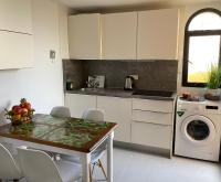 Kuchnia lub aneks kuchenny w obiekcie Fuerte Holiday M&M Apartaments