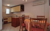 Kuchyň nebo kuchyňský kout v ubytování Apartment P, Porta I