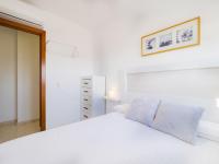 A bed or beds in a room at Cubo's La Terraza del Mar