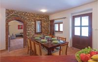 Plán poschodí v ubytovaní 4 Bedroom Cozy Home In Liznjan