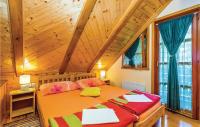 Posteľ alebo postele v izbe v ubytovaní 2 Bedroom Stunning Home In Lukovdol