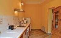 Cuina o zona de cuina de Nice Home In Gouy St, Andre With Wifi