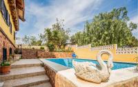 The swimming pool at or close to El Collado