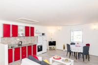 Kuchyňa alebo kuchynka v ubytovaní Apartment Jasmin