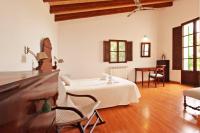 Posteľ alebo postele v izbe v ubytovaní Villa Es Bosquet by Slow Villas
