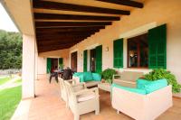 Posedenie v ubytovaní Villa Es Bosquet by Slow Villas