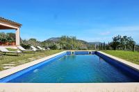 Bazén v ubytovaní Villa Es Bosquet by Slow Villas alebo v jeho blízkosti