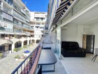 A balcony or terrace at APARTMENT IN BENIDORM CITY CENTER