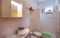 A bathroom at Pian Dellaia 1