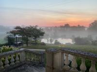 Gallery image of B&amp;B Château de Preuil in Vallenay