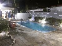 Hostel flor do Caribeの敷地内または近くにあるプール