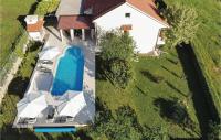 Bazén v ubytovaní Holiday Home Bajagic 90 With Outdoor Swimmingpool alebo v jeho blízkosti