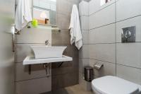 A bathroom at Julias Apartments